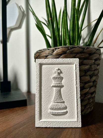 Chess-King Relief